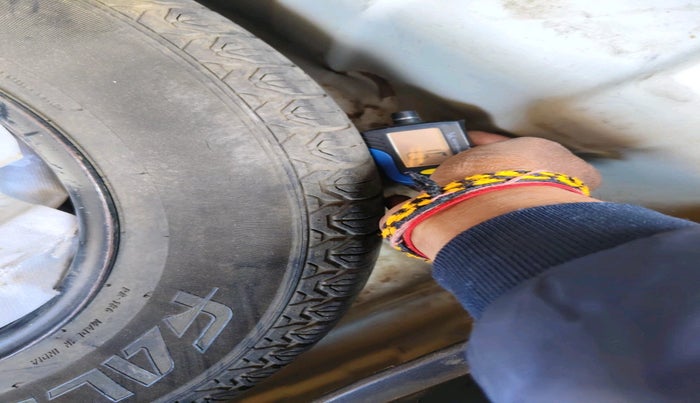 2013 Hyundai i20 ASTA 1.4 CRDI, Diesel, Manual, 1,10,383 km, tyre