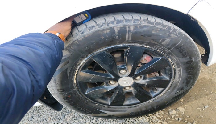 2013 Hyundai i20 ASTA 1.4 CRDI, Diesel, Manual, 1,10,383 km, tyre