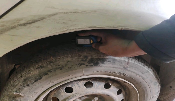 2011 Maruti Swift VXI, Petrol, Manual, 83,993 km, tyre