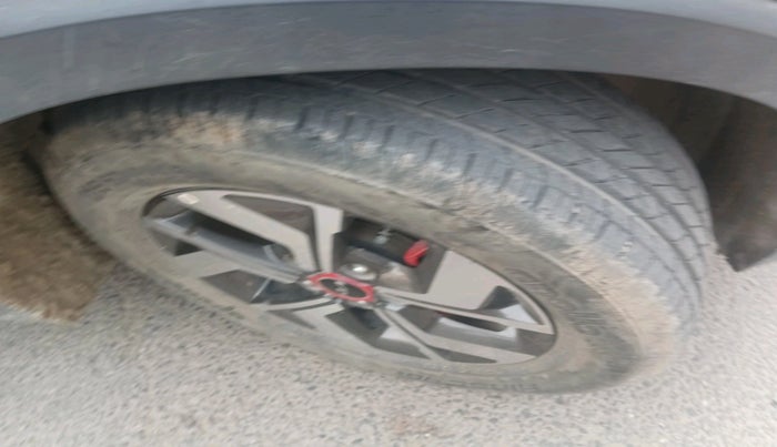 2023 KIA SONET GTX PLUS 1.0 DCT, Petrol, Automatic, 20,547 km, tyre