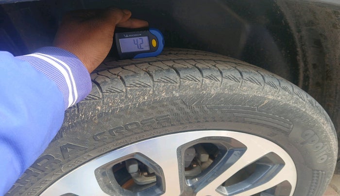 2022 Maruti Grand Vitara ZETA SMART HYBRID, Petrol, Manual, 44,449 km, tyre