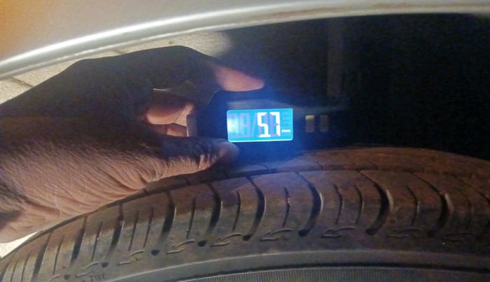 2018 Maruti Celerio ZXI, Petrol, Manual, 1,06,234 km, tyre