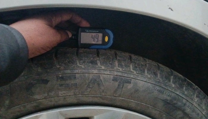 2013 Maruti Swift Dzire VXI, Petrol, Manual, 71,098 km, tyre