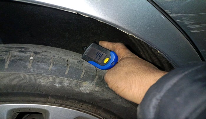 2015 Maruti Baleno ALPHA DIESEL 1.3, Diesel, Manual, 37,967 km, tyre