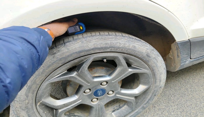 2018 Ford Ecosport TITANIUM 1.5L SPORTS(SUNROOF) DIESEL, Diesel, Manual, 85,092 km, tyre