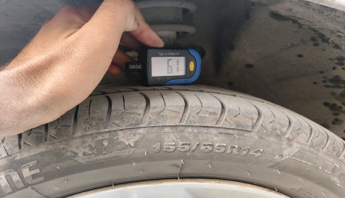 2012 Maruti Wagon R 1.0 VXI, Petrol, Manual, 1,32,733 km, tyre