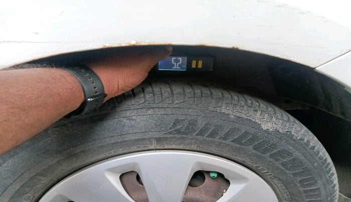 2012 Hyundai i10 MAGNA 1.2, Petrol, Manual, 22,802 km, tyre