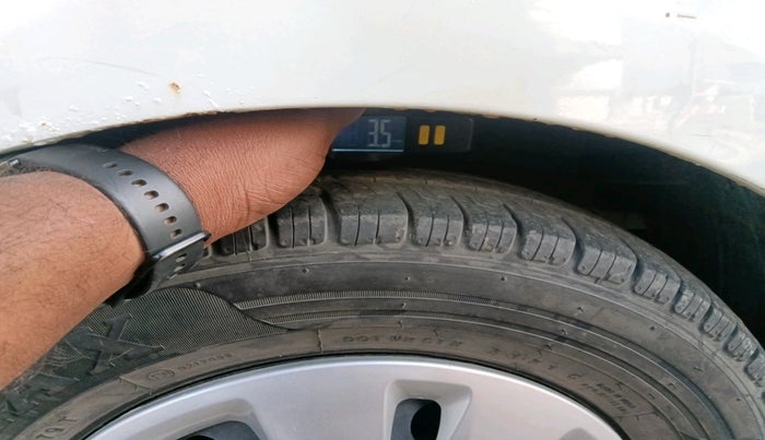 2012 Hyundai i10 MAGNA 1.2, Petrol, Manual, 22,802 km, tyre