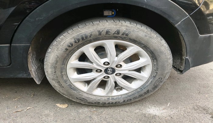 2018 Hyundai Creta SX 1.6 PETROL, Petrol, Manual, 76,177 km, tyre