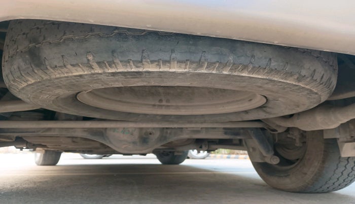 2018 Tata Hexa XM 4X2 7 STR, Diesel, Manual, 78,562 km, tyre