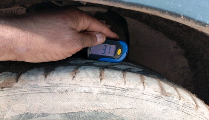 2019 Tata NEXON XM PETROL, Petrol, Manual, 55,842 km, tyre