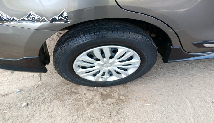 2021 Maruti Dzire VXI, Petrol, Manual, 1,03,331 km, tyre