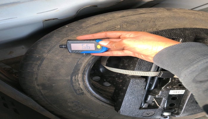 2022 Skoda KUSHAQ ACTIVE 1.0L TSI MT, Petrol, Manual, 63,820 km, tyre