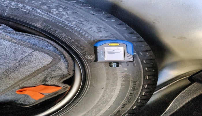 2021 Hyundai NEW I20 SPORTZ 1.2 AT, Petrol, Automatic, 19,498 km, tyre