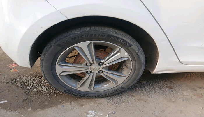 2019 Hyundai Elite i20 MAGNA PLUS 1.4 CRDI, Diesel, Manual, 1,20,050 km, tyre