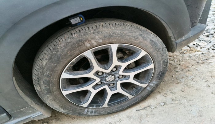 2023 Maruti XL6 ZETA MT, Petrol, Manual, 15,412 km, tyre