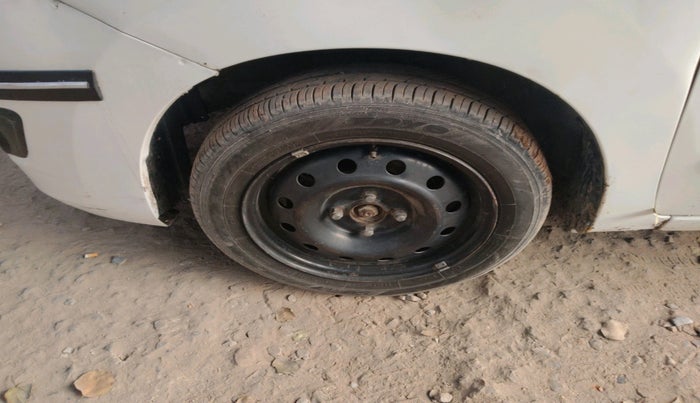 2018 Maruti Wagon R 1.0 LXI CNG, Petrol, Manual, 91,452 km, tyre