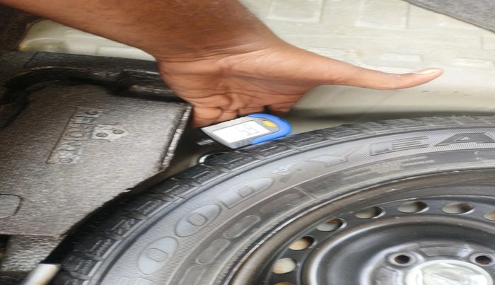 2013 Honda Amaze 1.2L I-VTEC VX AT, Petrol, Automatic, 93,761 km, tyre