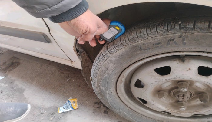 2012 Hyundai Santro Xing GL, Petrol, Manual, 70,162 km, tyre