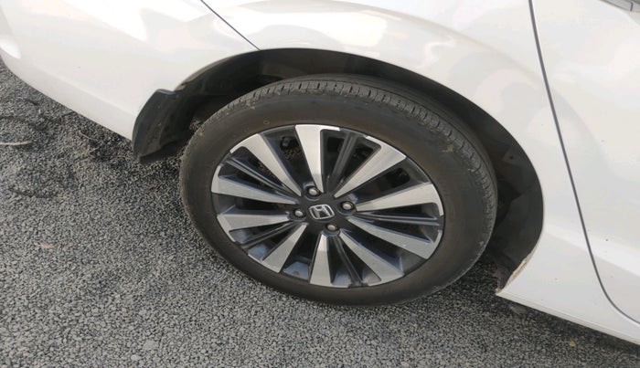 2023 Honda City 1.5L I-VTEC ZX, Petrol, Manual, 34,836 km, tyre