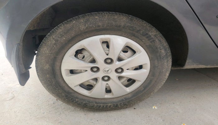 2012 Hyundai i10 ERA 1.1, Petrol, Manual, 52,295 km, tyre