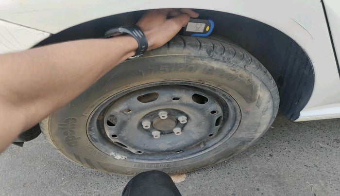 2011 Volkswagen Polo TRENDLINE 1.2L PETROL, Petrol, Manual, 62,254 km, tyre