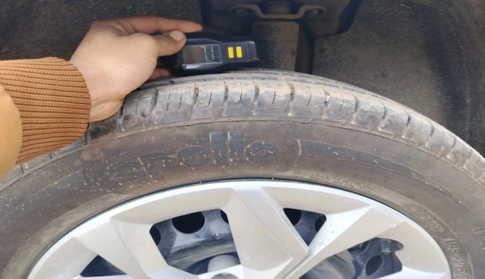 2024 MG HECTOR STYLE 1.5 PETROL, Petrol, Manual, 2,918 km, tyre