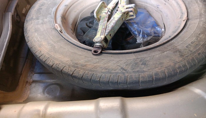 2012 Hyundai i20 MAGNA 1.2, Petrol, Manual, 63,898 km, tyre