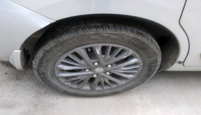 2019 Maruti Ertiga ZXI+ SHVS, Petrol, Manual, 56,841 km, tyre