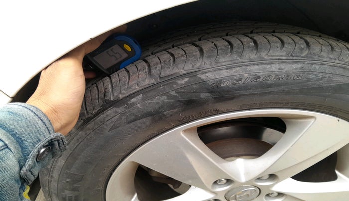 2013 Hyundai New Elantra 1.6 SX AT DIESEL, Diesel, Automatic, 91,480 km, tyre