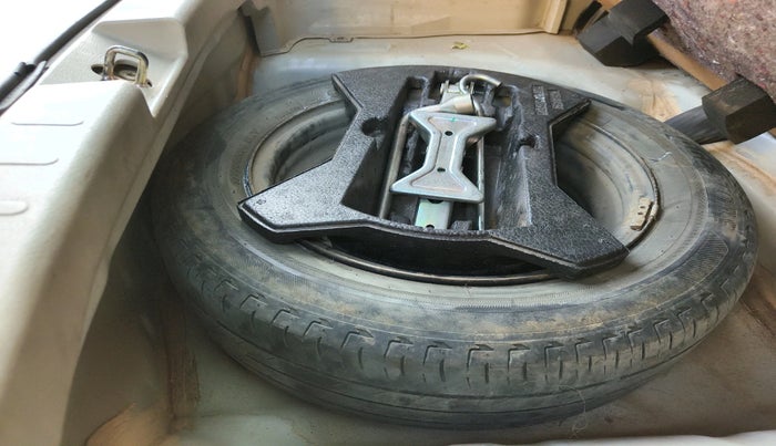 2019 Maruti Celerio VXI, Petrol, Manual, 1,58,894 km, tyre