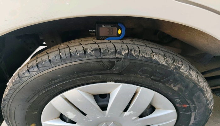 2019 Maruti Alto LXI, Petrol, Manual, 30,622 km, tyre