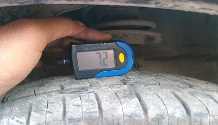 2013 Maruti Swift Dzire VXI, Petrol, Manual, 1,57,157 km, tyre