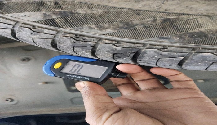 2024 Hyundai ALCAZAR  SIGNATURE (O) DCT 1.5 PETROL 6STR, Petrol, Automatic, 29,414 km, tyre