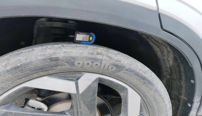 2024 Hyundai ALCAZAR  SIGNATURE (O) DCT 1.5 PETROL 6STR, Petrol, Automatic, 29,414 km, tyre