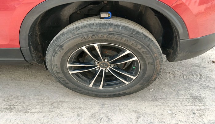 2020 Tata Harrier XM 2.0L KRYOTEC, Diesel, Manual, 1,33,260 km, tyre