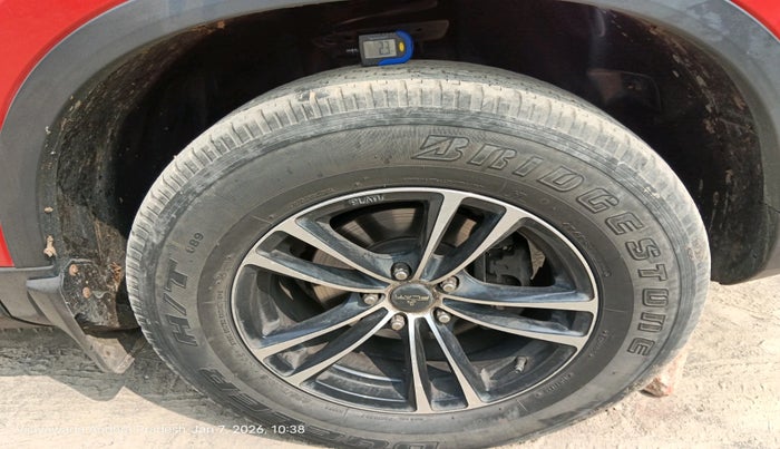 2020 Tata Harrier XM 2.0L KRYOTEC, Diesel, Manual, 1,33,260 km, tyre