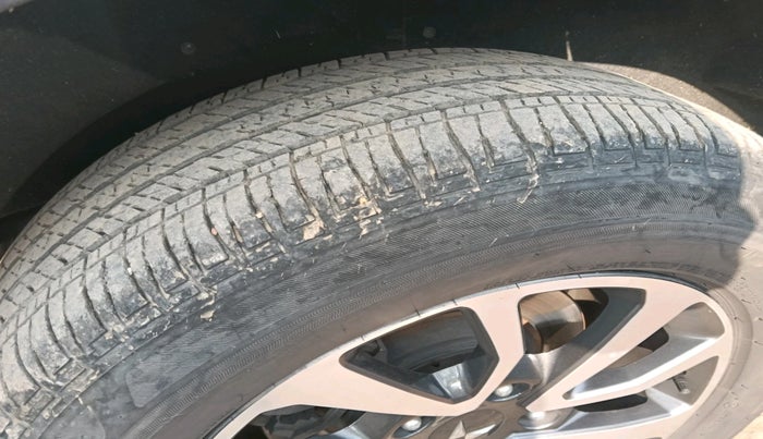 2023 Mahindra SCORPIO-N Z8 L DIESEL AT 2WD 7 STR, Diesel, Automatic, 31,051 km, tyre