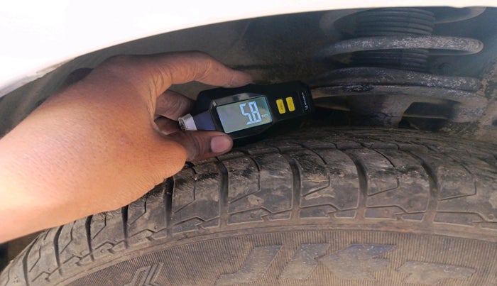 2011 Maruti Ritz ZXI, Petrol, Manual, 83,923 km, tyre