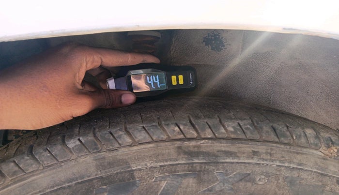 2011 Maruti Ritz ZXI, Petrol, Manual, 83,923 km, tyre