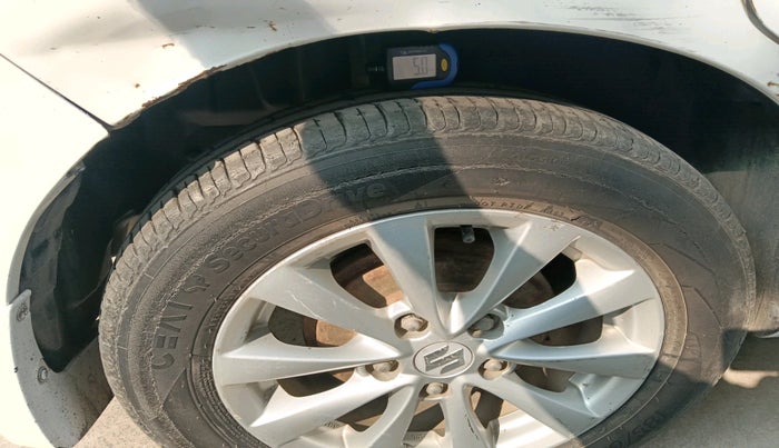 2012 Maruti Ertiga ZDI, Diesel, Manual, 1,86,115 km, tyre