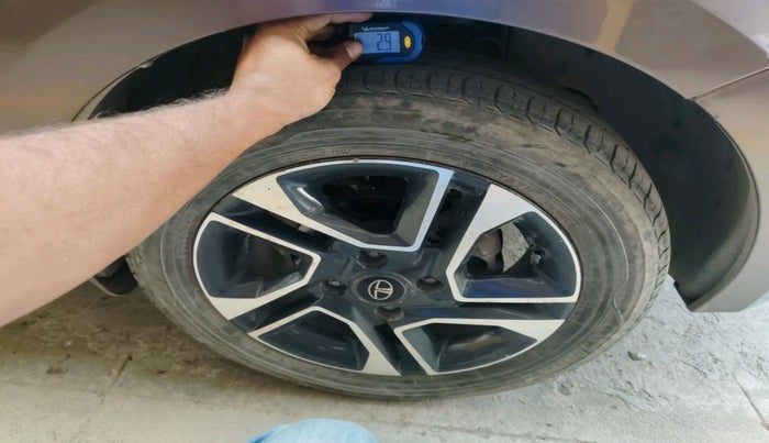 2018 Tata TIGOR XZ PETROL, Petrol, Manual, 63,634 km, tyre