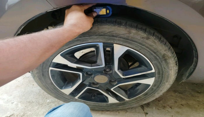 2018 Tata TIGOR XZ PETROL, Petrol, Manual, 63,634 km, tyre