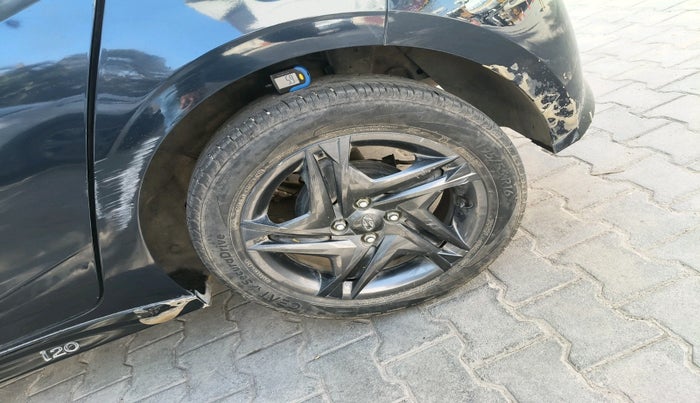 2022 Hyundai NEW I20 SPORTZ 1.2 MT, Petrol, Manual, 20,553 km, tyre