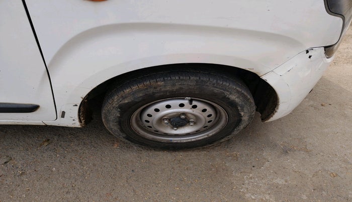 2021 Maruti New Wagon-R LXI CNG (O) 1.0, Petrol, Manual, 87,785 km, tyre