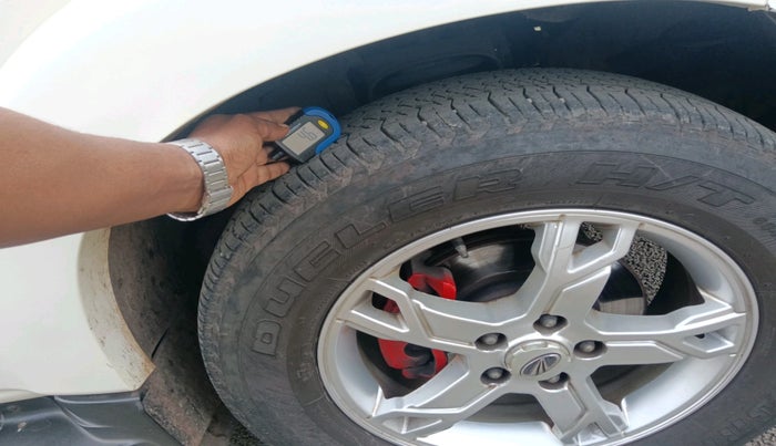 2014 Mahindra Scorpio S10, Diesel, Manual, 58,146 km, tyre