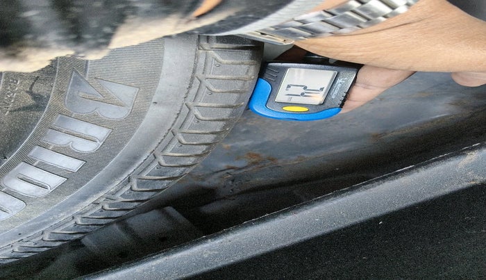 2017 Hyundai Verna 1.6 CRDI SX (O), Diesel, Manual, 1,40,531 km, tyre