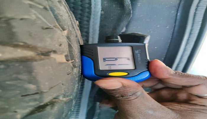 2012 Tata Sumo Grande MK II EX, Diesel, Manual, 19,970 km, tyre