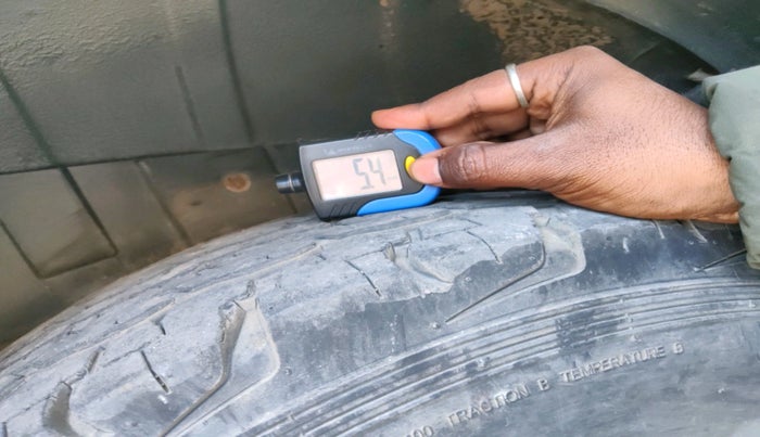 2012 Tata Sumo Grande MK II EX, Diesel, Manual, 19,970 km, tyre