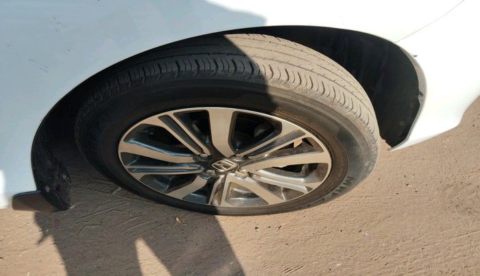 2023 Honda Amaze 1.2L I-VTEC VX CVT, Petrol, Automatic, 31,728 km, tyre